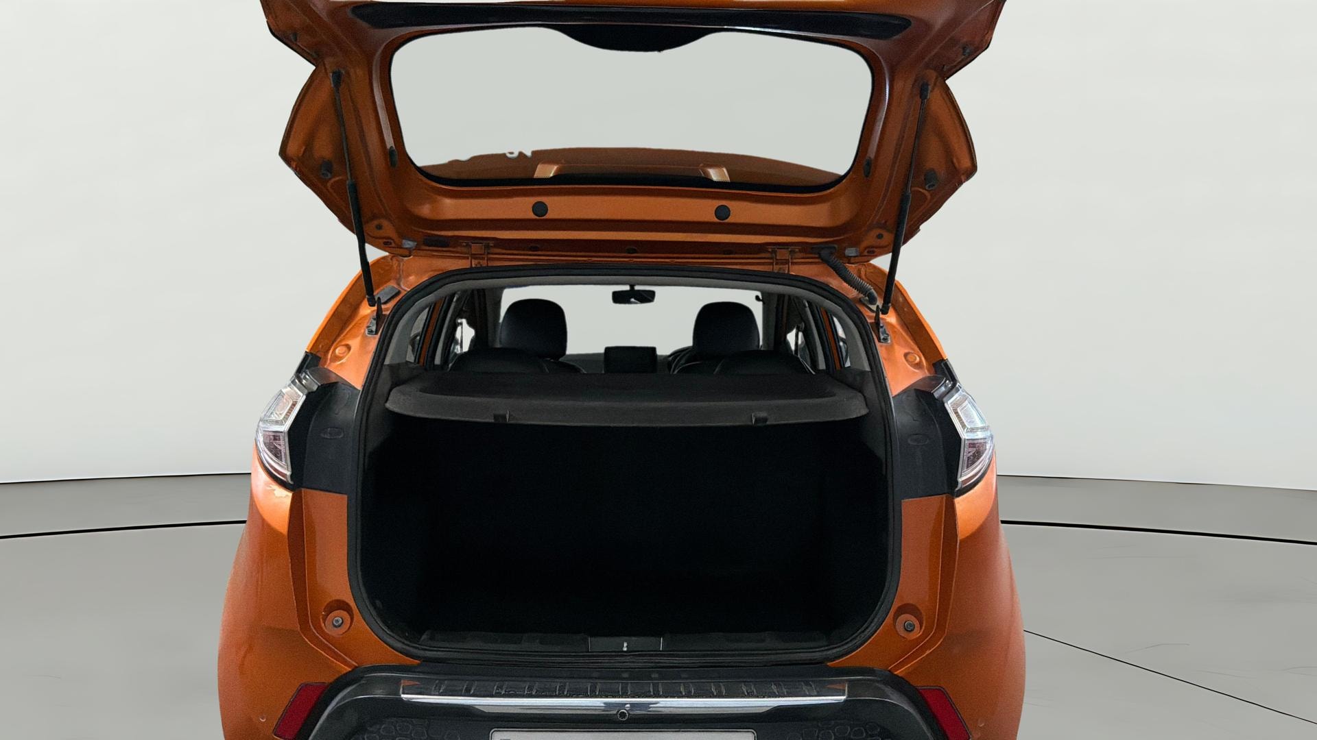 View 2019 Tata Nexon Revotron XM Image 37 Used 2019 Tata Nexon Revotron XM Image 37