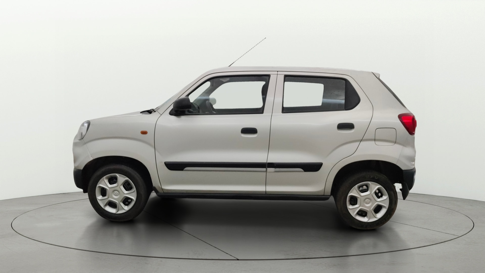 Used 2020 Maruti Suzuki 1000 Used 2020 Maruti Suzuki 1000
