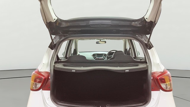 View Hyundai Grand i10 Image 36 Used Hyundai Grand i10 Image 36
