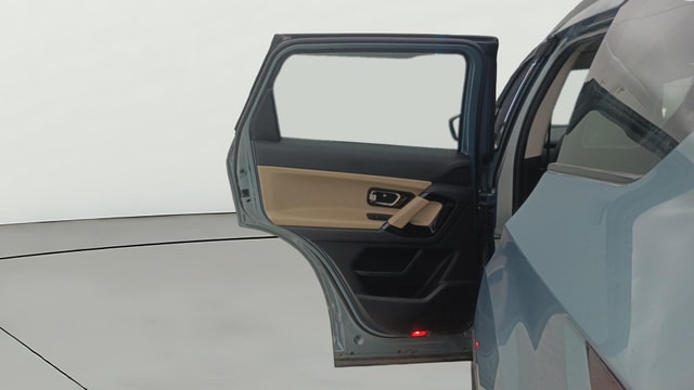 View Tata Safari Image 16 Used Tata Safari Image 16