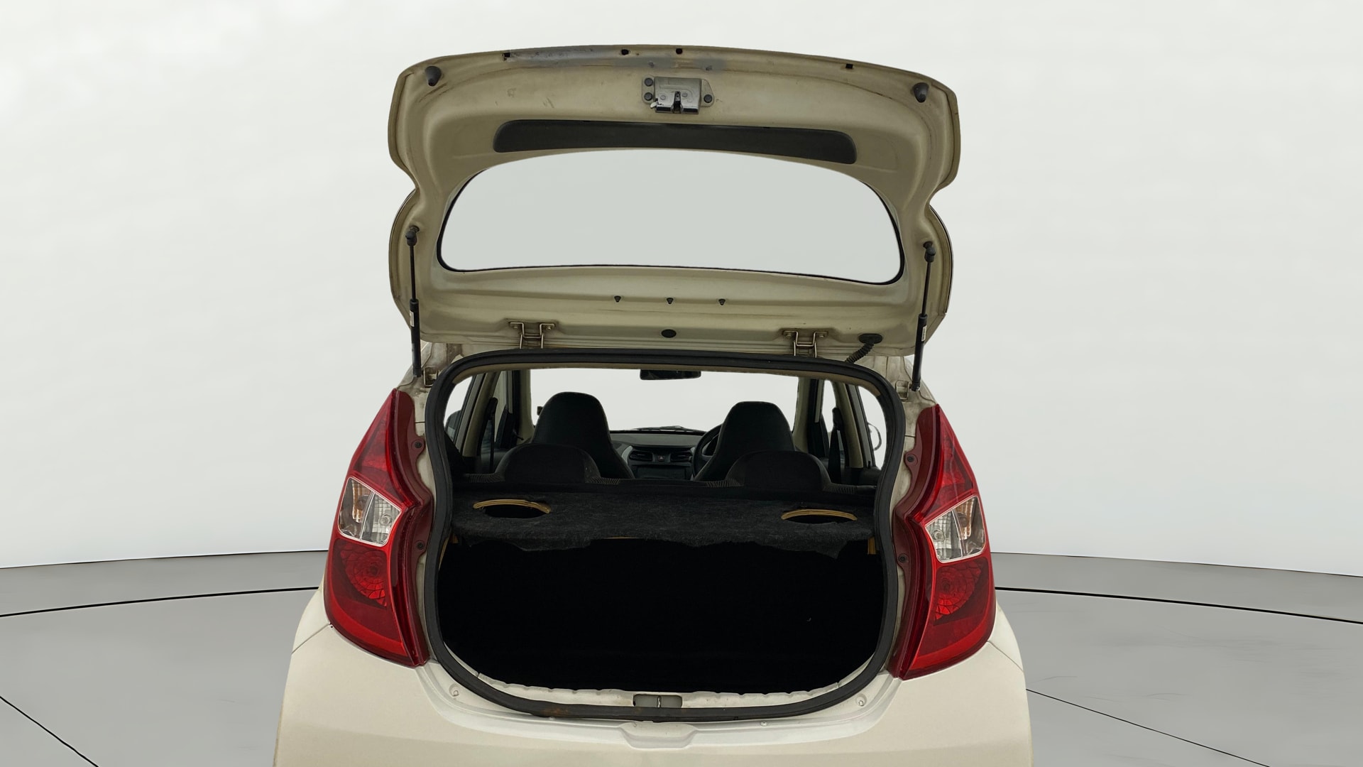 View 2014 Hyundai EON Era Plus Image 16 Used 2014 Hyundai EON Era Plus Image 16