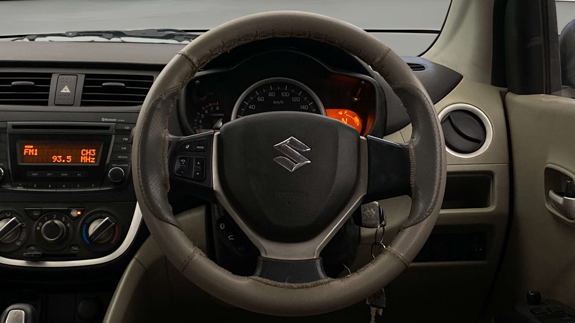 View 2016 Maruti Suzuki 1000 Base Variant Image 20 Used 2016 Maruti Suzuki 1000 Base Variant Image 20