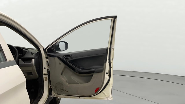 View Tata Nexon Image 43 Used Tata Nexon Image 43