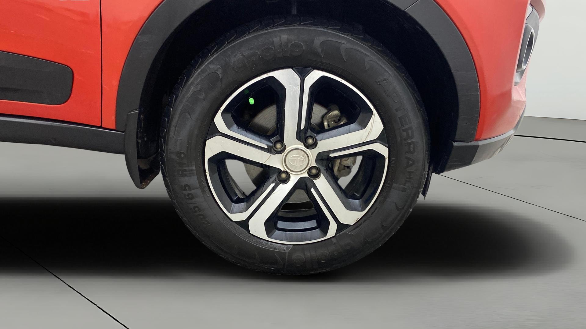 View 2023 Tata Nexon Revotron XE Image 42 Used 2023 Tata Nexon Revotron XE Image 42