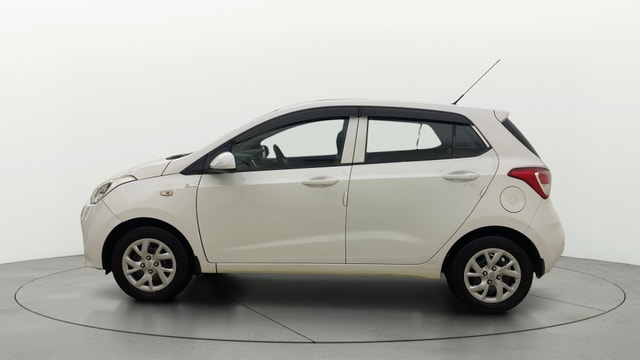 View Hyundai Grand i10 Image 5 Used Hyundai Grand i10 Image 5