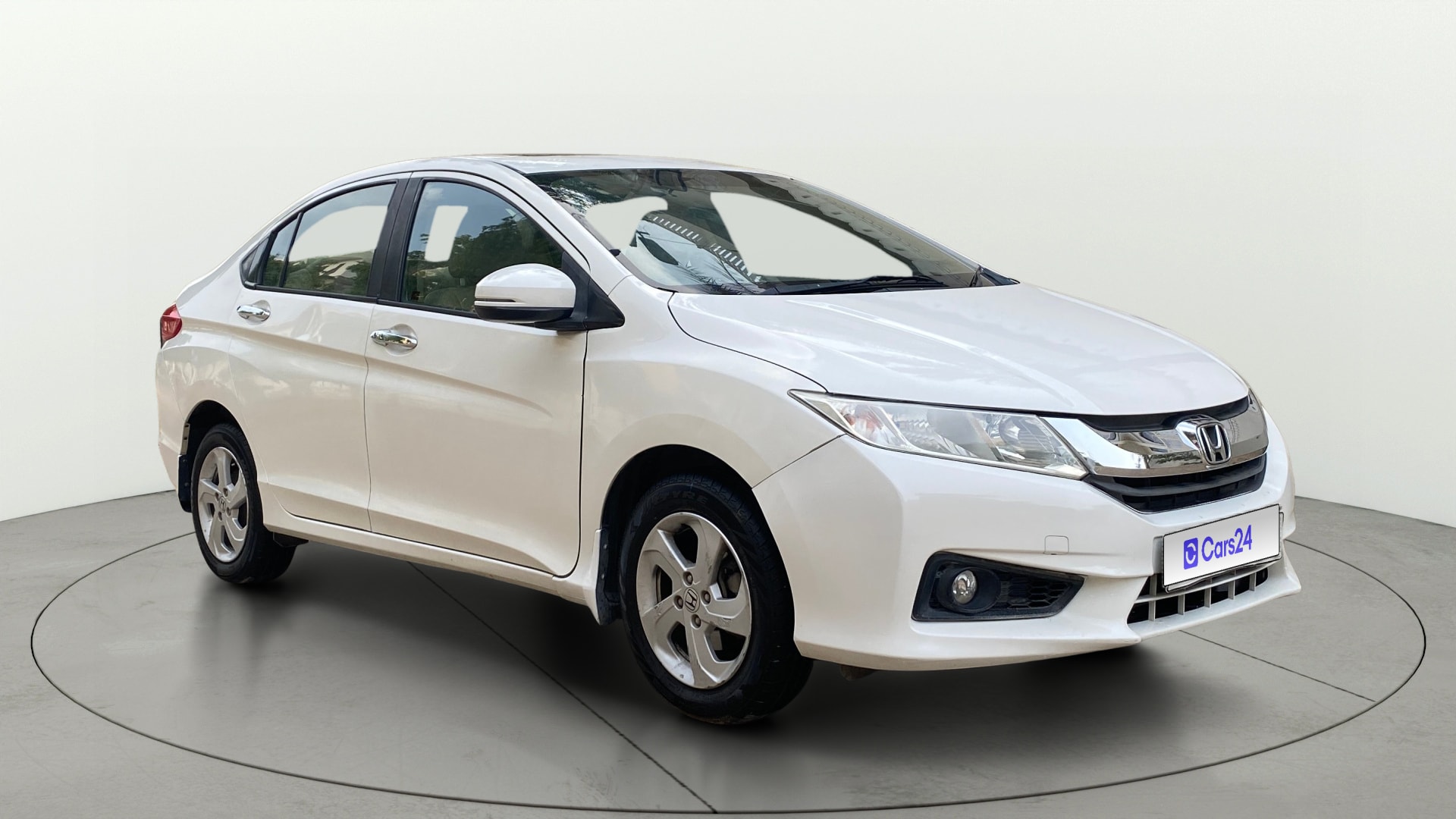 View 2014 Honda City ZX MT Diesel Anniversary Edition Image 14 Used 2014 Honda City ZX MT Diesel Anniversary Edition Image 14