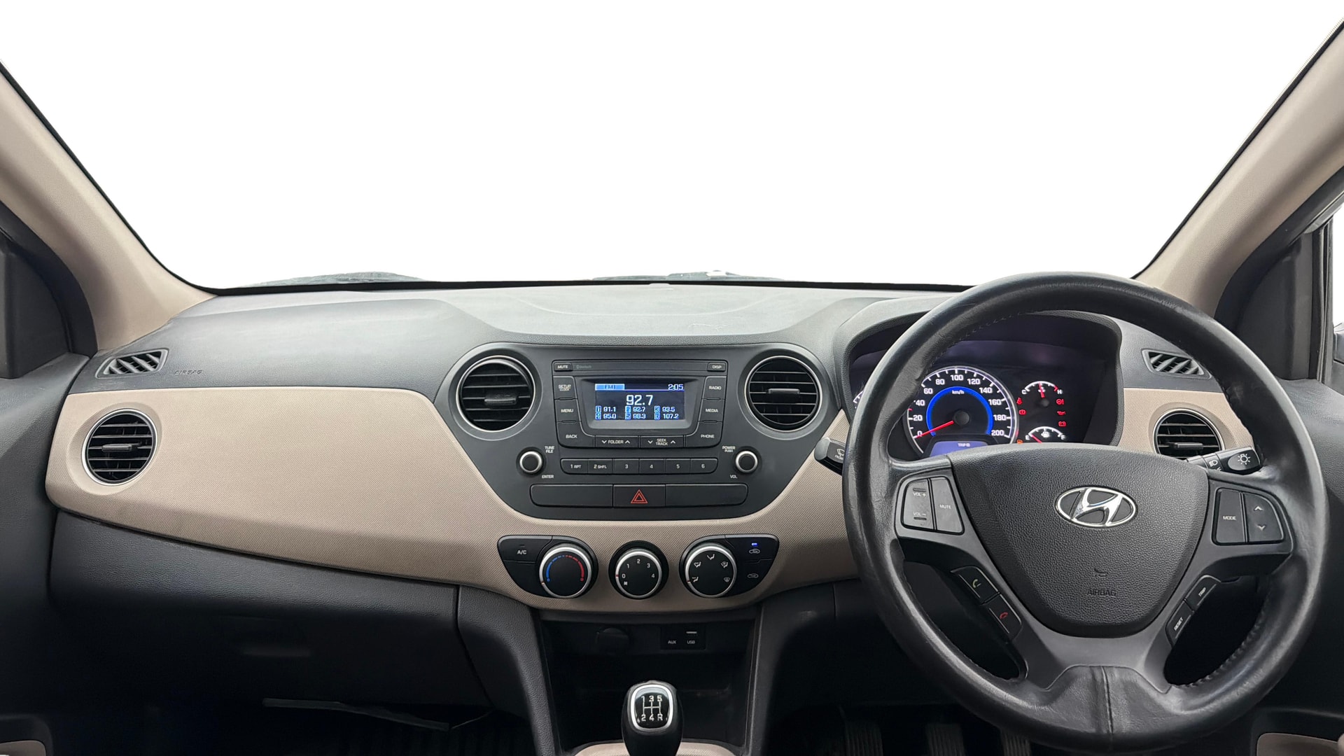 View 2019 Hyundai Grand i10 Magna 1.2 Kappa VTVT Image 15 Used 2019 Hyundai Grand i10 Magna 1.2 Kappa VTVT Image 15