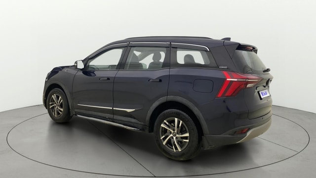 View Mahindra XUV700 Image 2 Used Mahindra XUV700 Image 2