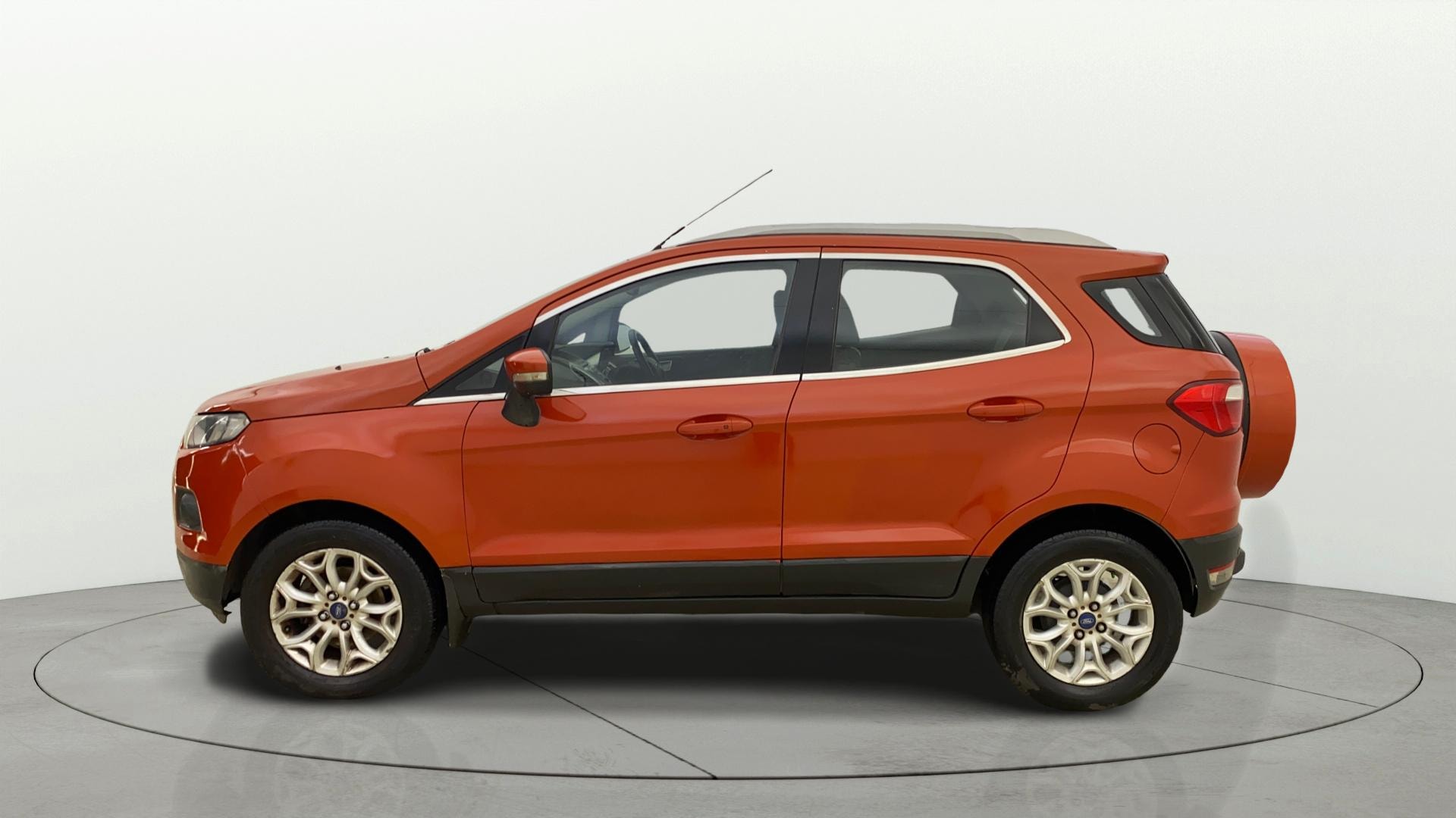 View 2015 Ford EcoSport 1.5 TDCi Diesel Ambiente BS IV Image 26 Used 2015 Ford EcoSport 1.5 TDCi Diesel Ambiente BS IV Image 26