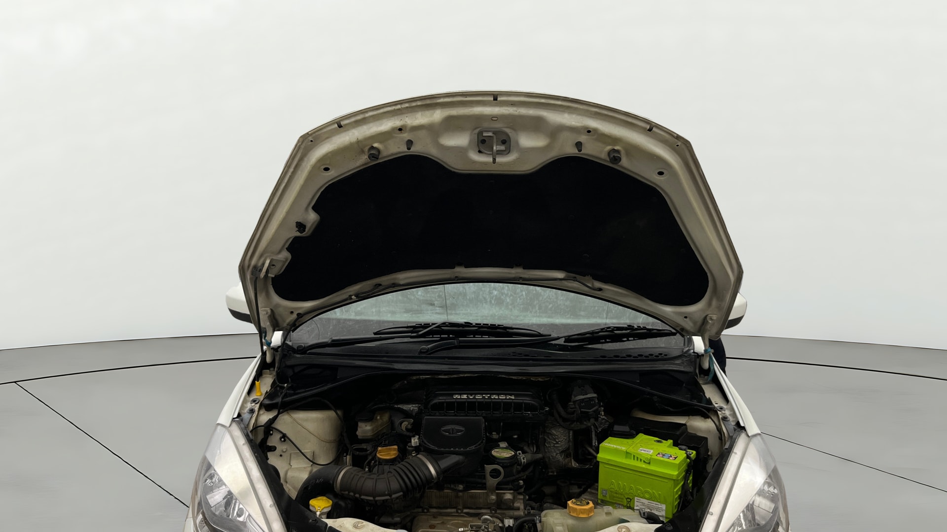 View 2016 Tata Tiago Revotorq XB Image 31 Used 2016 Tata Tiago Revotorq XB Image 31