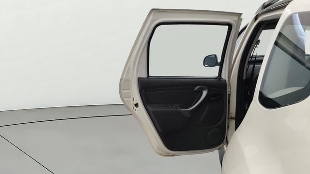 View Renault Duster Image 22 Used Renault Duster Image 22