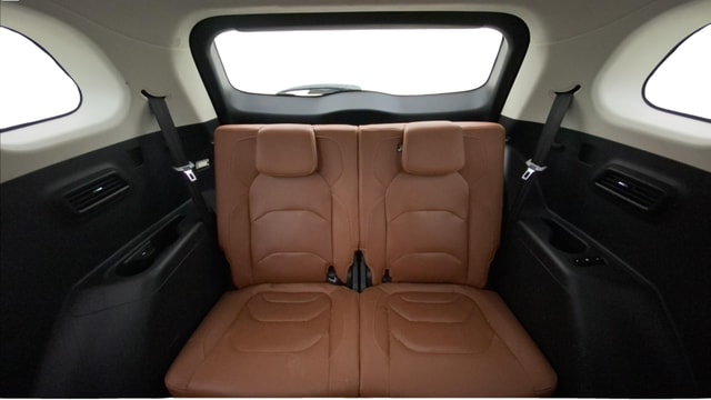 View MG Hector Plus Image 10 Used MG Hector Plus Image 10