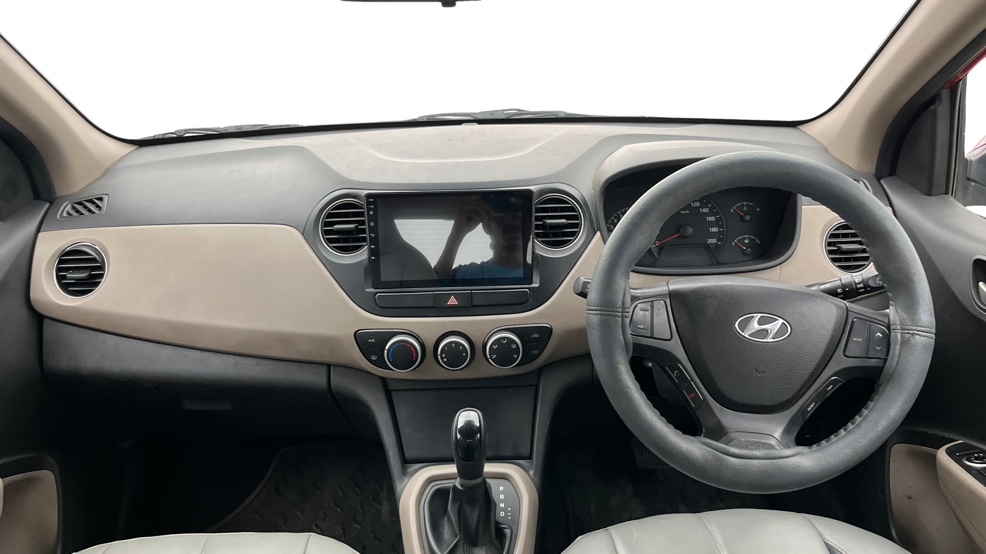 View 2014 Hyundai Xcent S AT (O) Petrol Image 29 Used 2014 Hyundai Xcent S AT (O) Petrol Image 29
