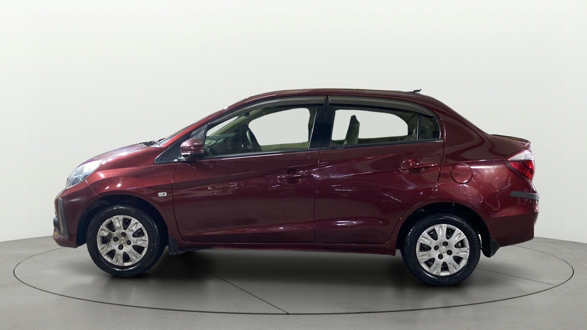 View 2017 Honda Amaze E MT Petrol BS IV Image 5 Used 2017 Honda Amaze E MT Petrol BS IV Image 5