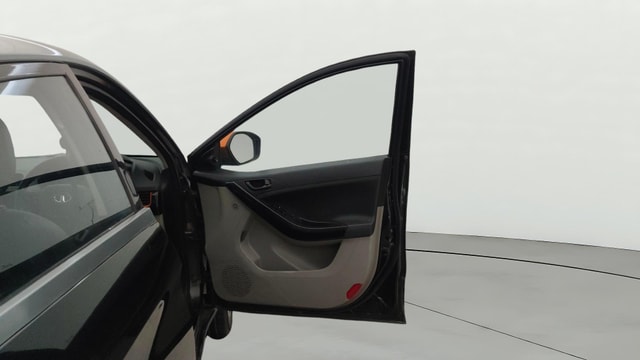 View Tata Nexon Image 43 Used Tata Nexon Image 43