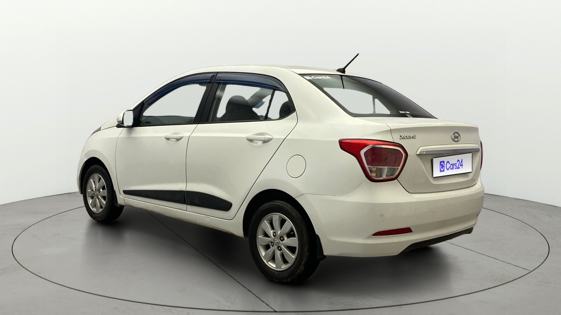 View 2014 Hyundai Xcent E Petrol Image 2 Used 2014 Hyundai Xcent E Petrol Image 2