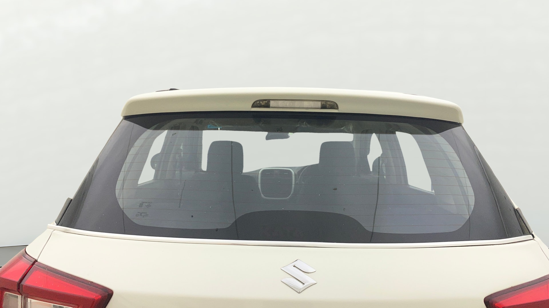 View 2022 Maruti Suzuki 1000 Base Variant Image 4 Used 2022 Maruti Suzuki 1000 Base Variant Image 4