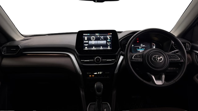 View Toyota Urban Cruiser Hyryder Image 16 Used Toyota Urban Cruiser Hyryder Image 16