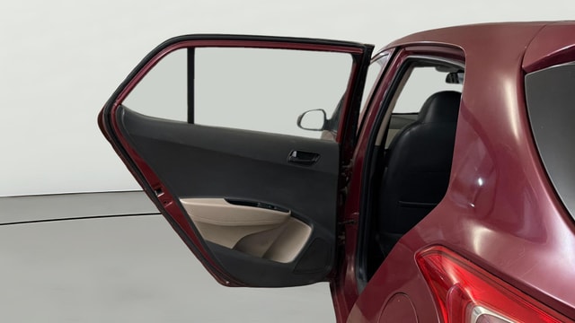 View Hyundai Grand i10 Image 22 Used Hyundai Grand i10 Image 22