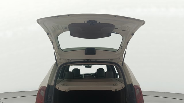 View Renault Duster Image 17 Used Renault Duster Image 17