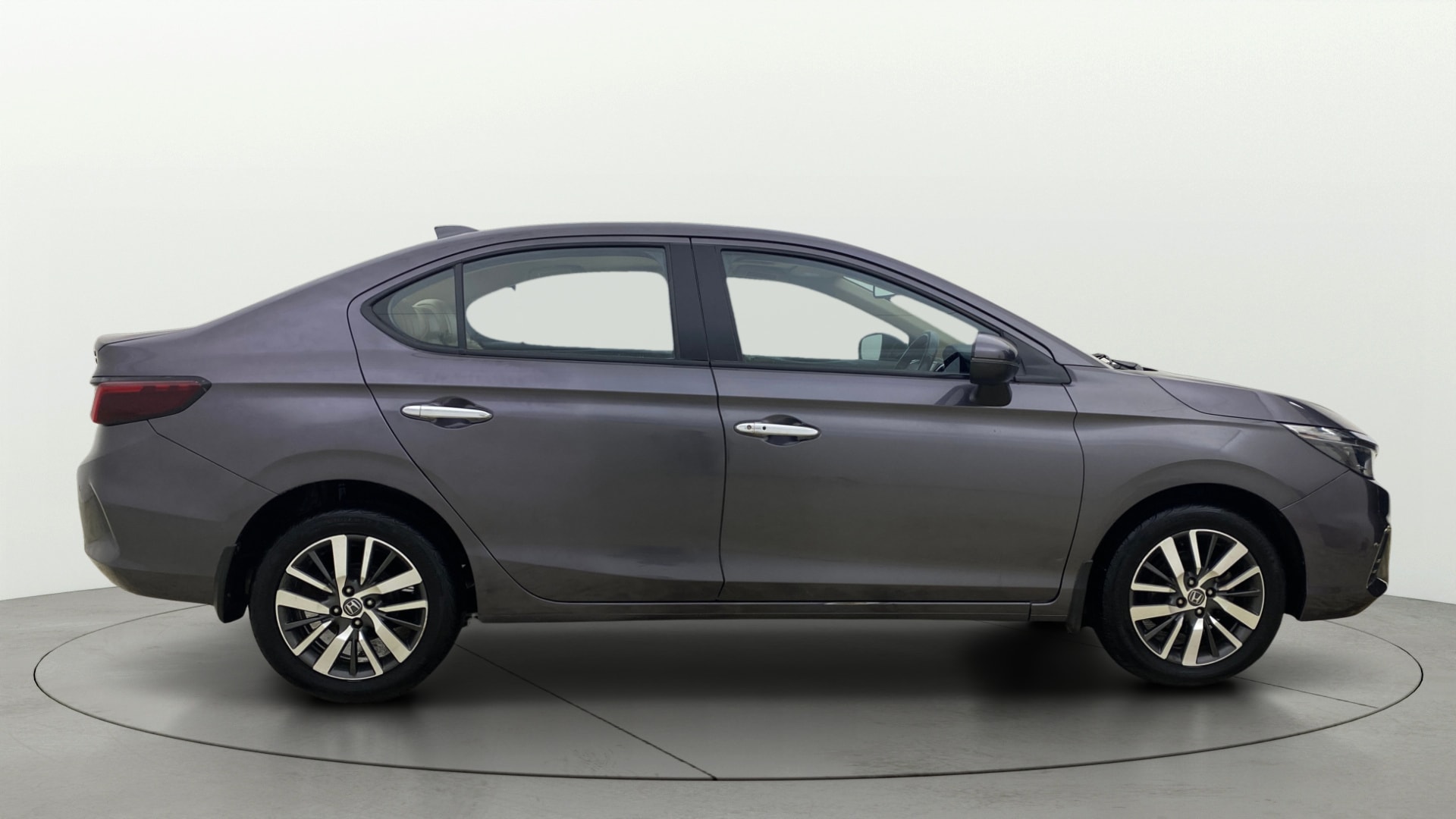 View 2021 Honda City ZX CVT Image 9 Used 2021 Honda City ZX CVT Image 9