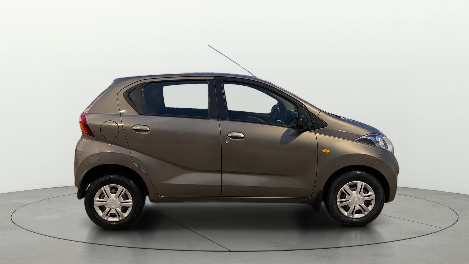 View 2018 Datsun Redi GO T(O)-0.8L BS IV Image 8 Used 2018 Datsun Redi GO T(O)-0.8L BS IV Image 8