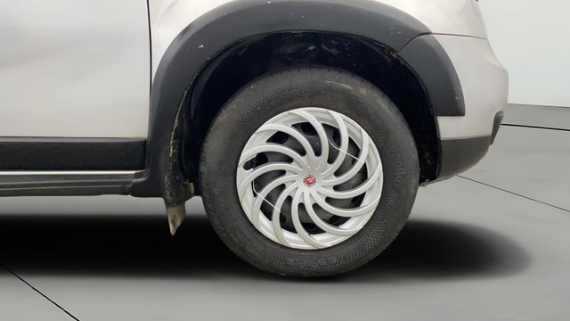 View Renault Duster Image 39 Used Renault Duster Image 39