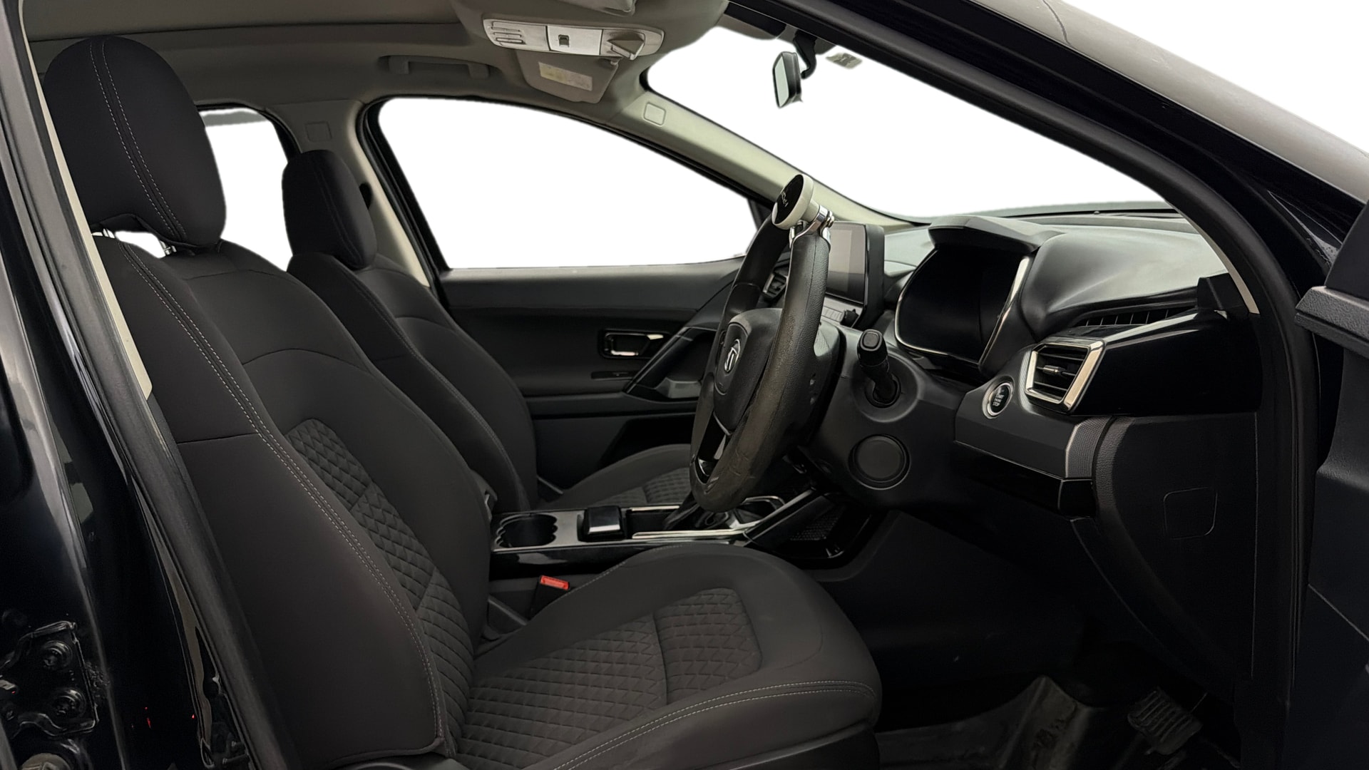 View 2022 Tata Harrier XE Image 28 Used 2022 Tata Harrier XE Image 28