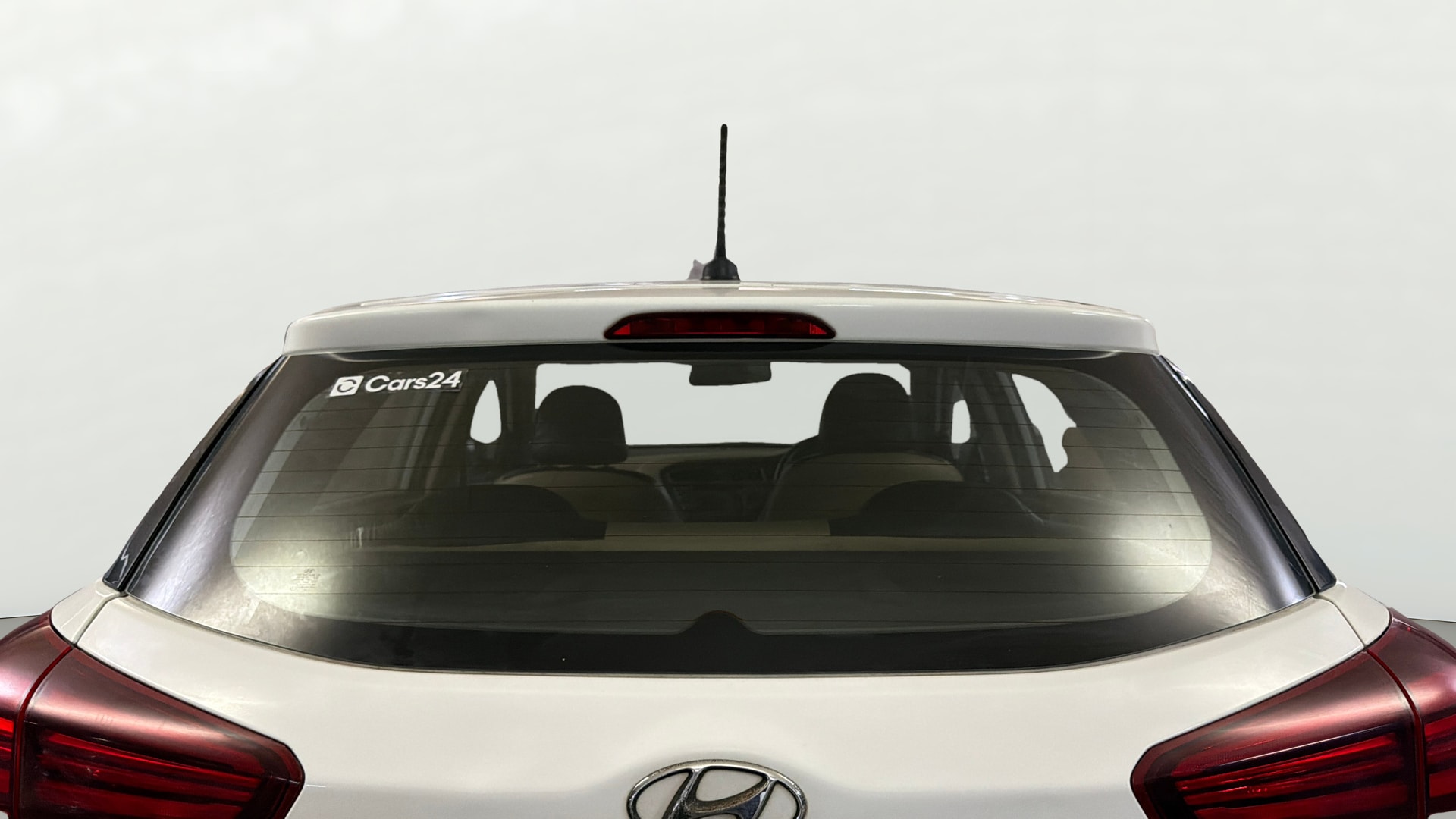 View 2020 Hyundai Elite i20 1.2 Sportz Plus Petrol Image 3 Used 2020 Hyundai Elite i20 1.2 Sportz Plus Petrol Image 3