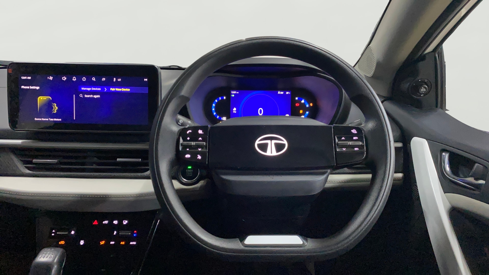 View 2024 Tata Nexon Revotron XE Image 14 Used 2024 Tata Nexon Revotron XE Image 14