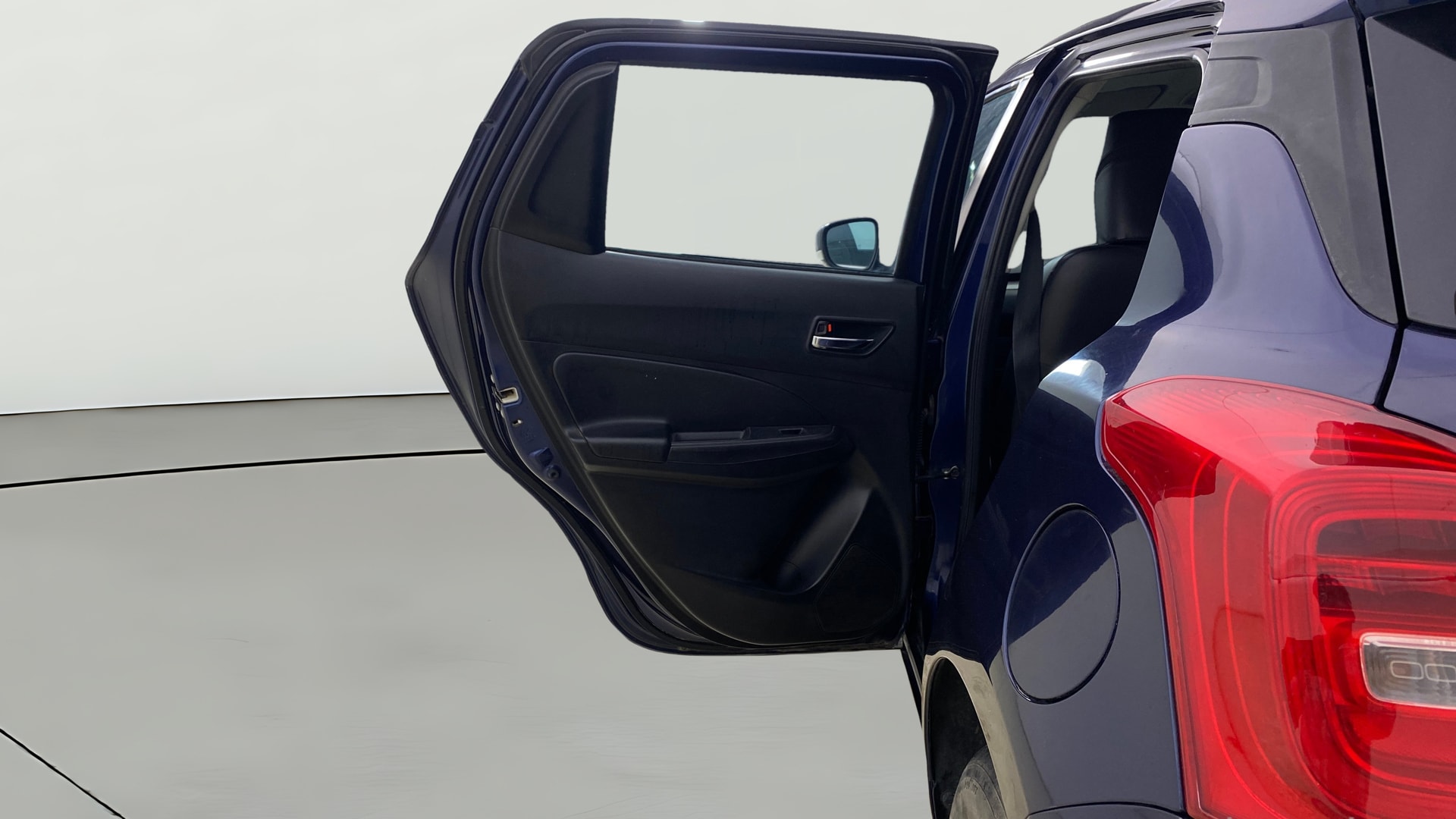 View 2020 Maruti Suzuki 1000 Base Variant Image 22 Used 2020 Maruti Suzuki 1000 Base Variant Image 22