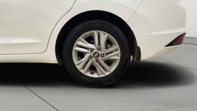 View Hyundai Elantra Image 8 Used Hyundai Elantra Image 8