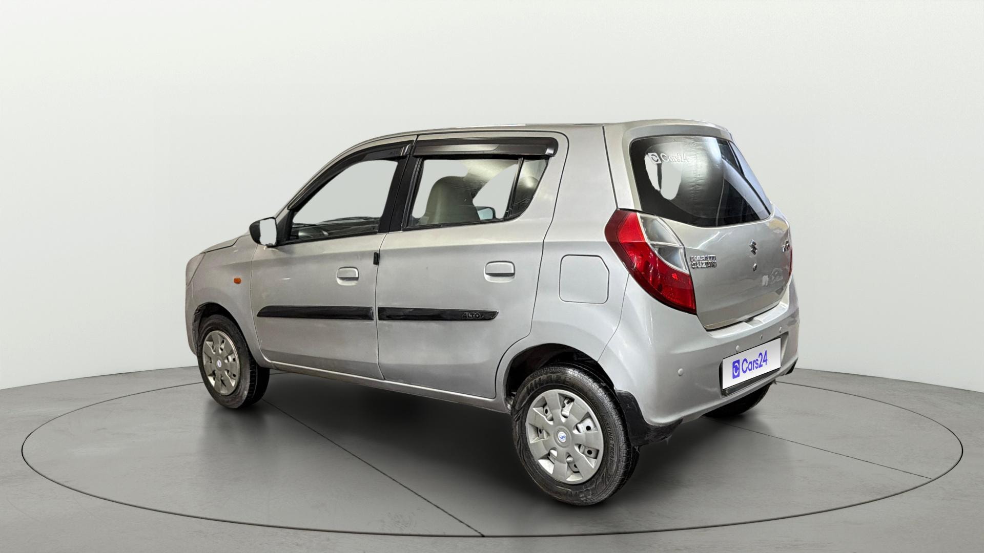 View 2015 Maruti Suzuki Alto K10 LX Image 2 Used 2015 Maruti Suzuki Alto K10 LX Image 2