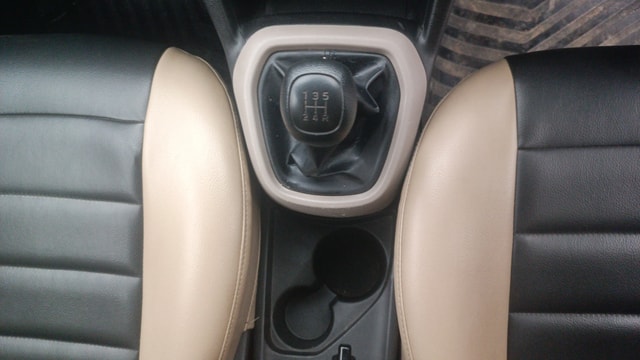 View Hyundai Grand i10 Image 27 Used Hyundai Grand i10 Image 27