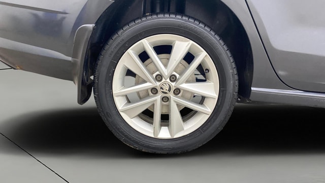 View Skoda Rapid Image 24 Used Skoda Rapid Image 24