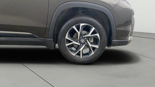 View Toyota Urban Cruiser Hyryder Image 45 Used Toyota Urban Cruiser Hyryder Image 45