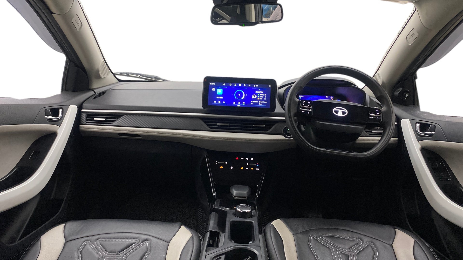 View 2024 Tata Nexon Revotron XE Image 15 Used 2024 Tata Nexon Revotron XE Image 15