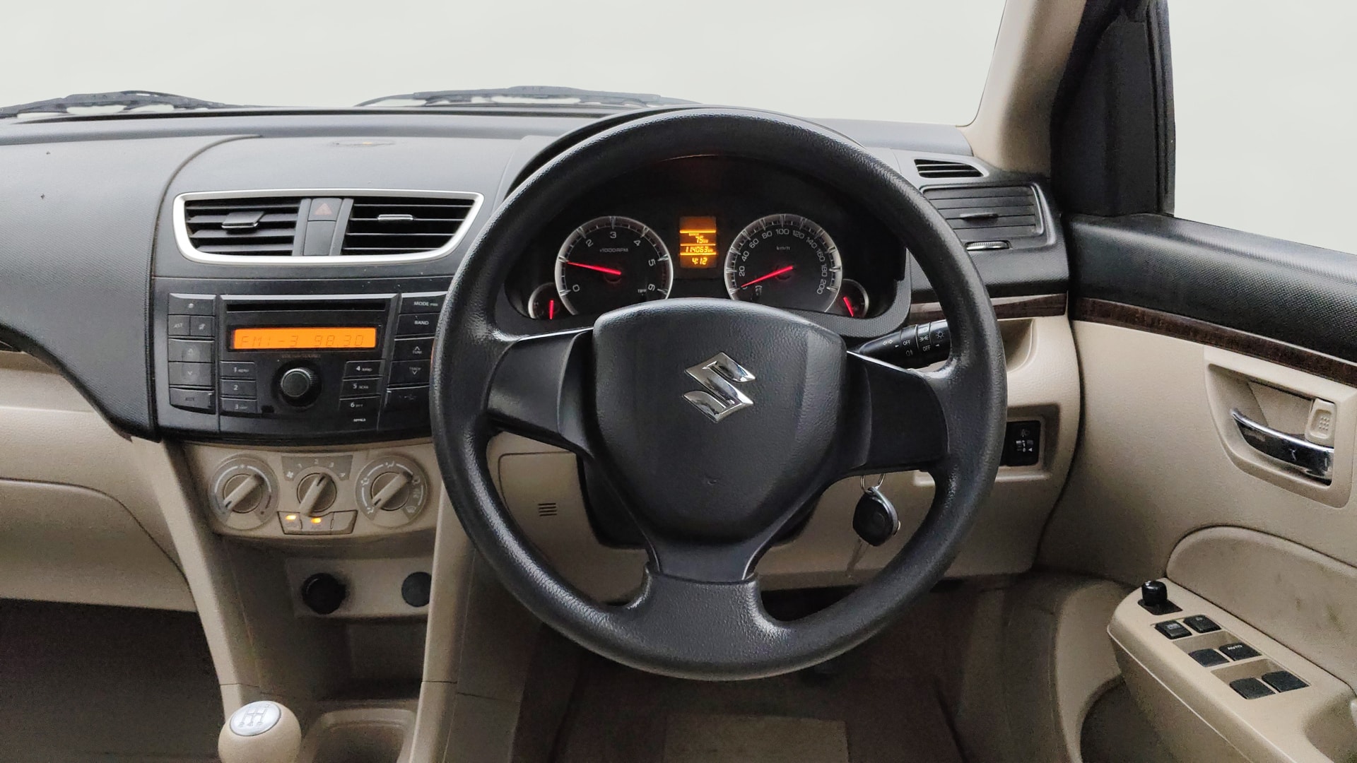 View 2014 Maruti Suzuki 1000 Base Variant Image 12 Used 2014 Maruti Suzuki 1000 Base Variant Image 12