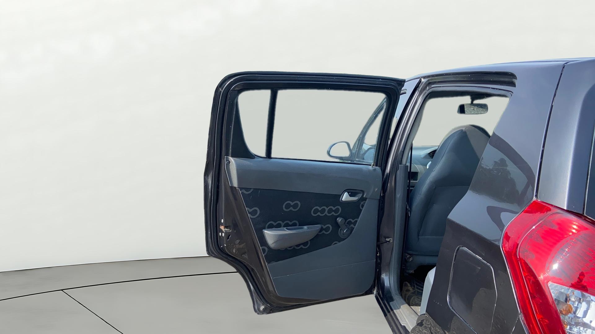 View 2014 Maruti Suzuki Alto 800 LX Image 14 Used 2014 Maruti Suzuki Alto 800 LX Image 14