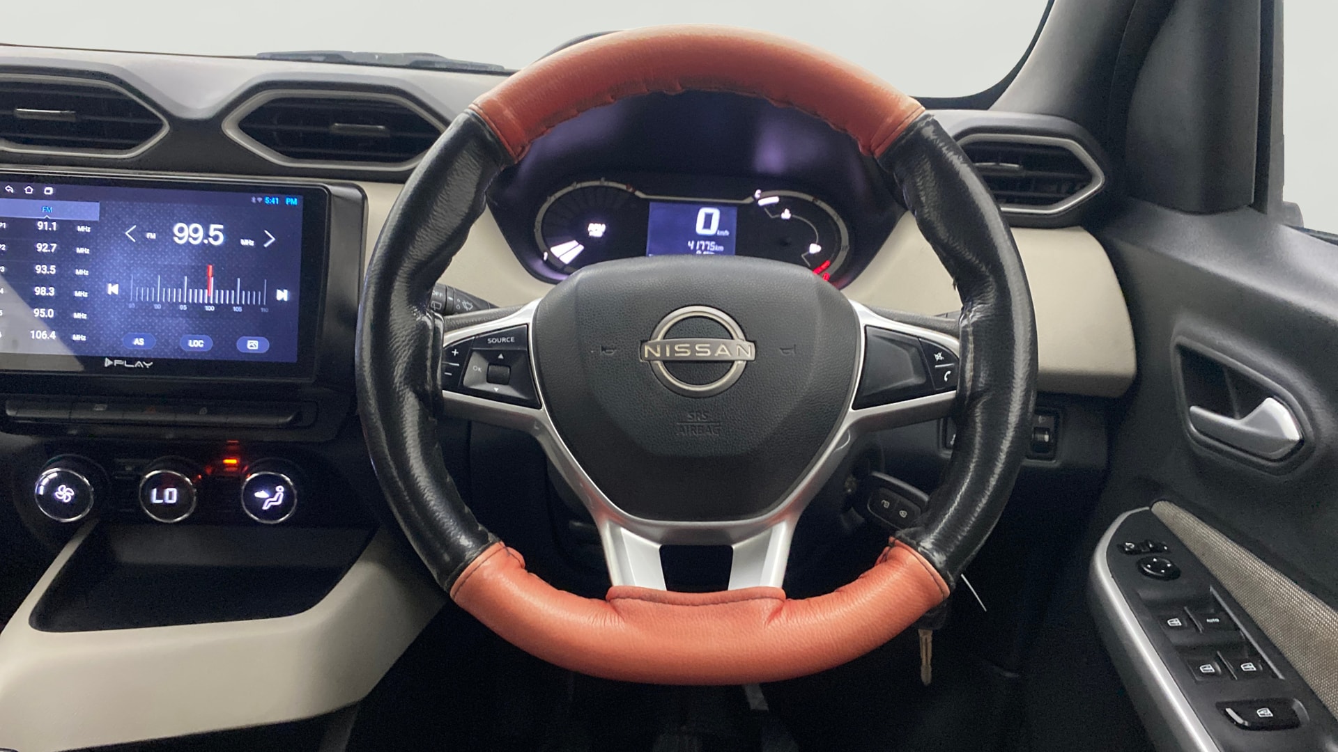 Used 2024 Nissan Magnite Used 2024 Nissan Magnite