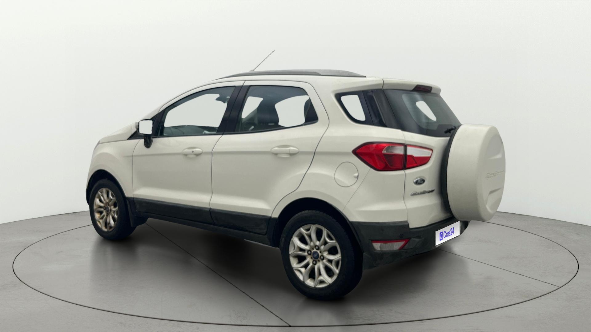 View 2016 Ford EcoSport 1.5 TDCi Diesel Ambiente BS IV Image 2 Used 2016 Ford EcoSport 1.5 TDCi Diesel Ambiente BS IV Image 2