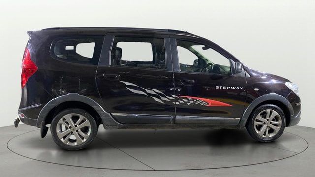 View Renault Lodgy Image 28 Used Renault Lodgy Image 28