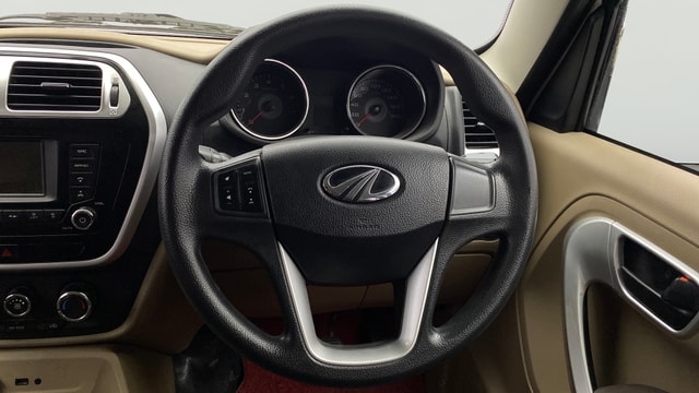 View Mahindra TUV300 Image 21 Used Mahindra TUV300 Image 21