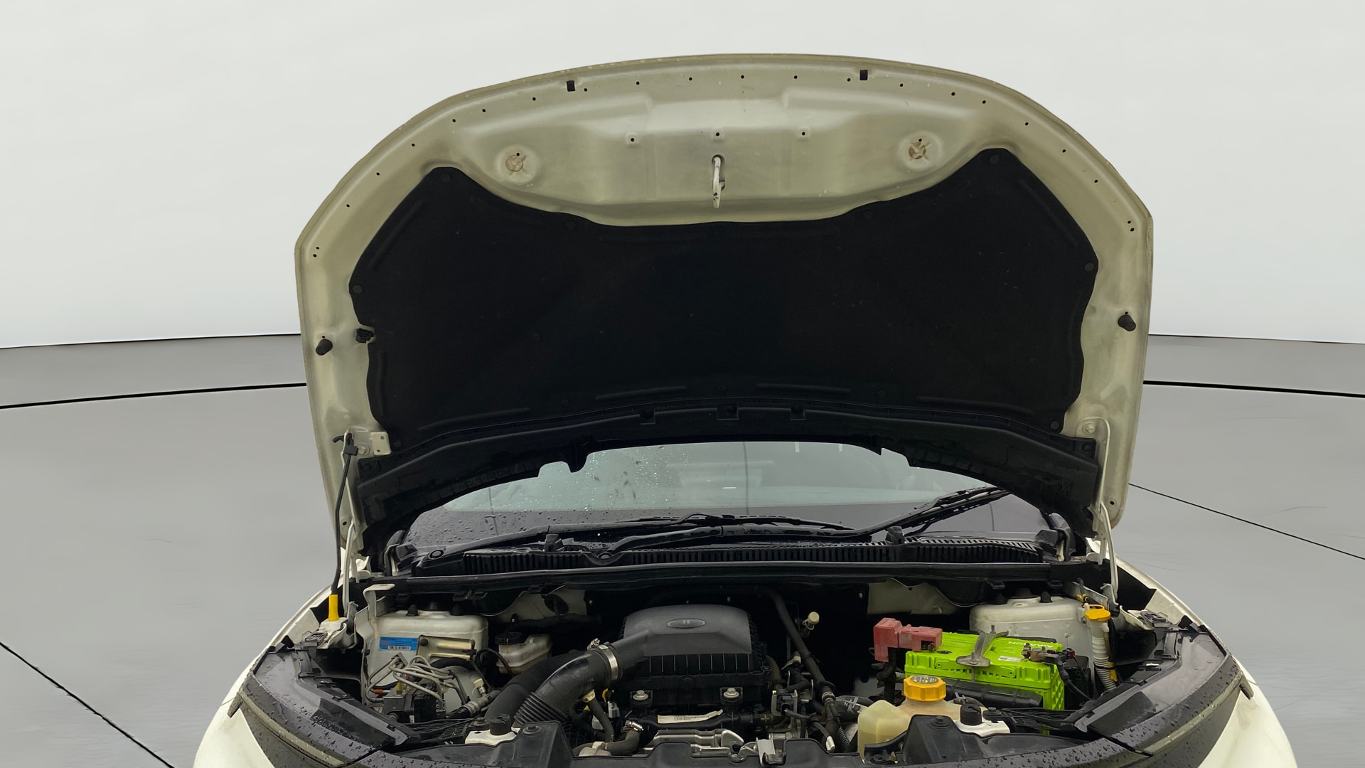 View 2024 Tata Nexon Revotron XE Image 32 Used 2024 Tata Nexon Revotron XE Image 32