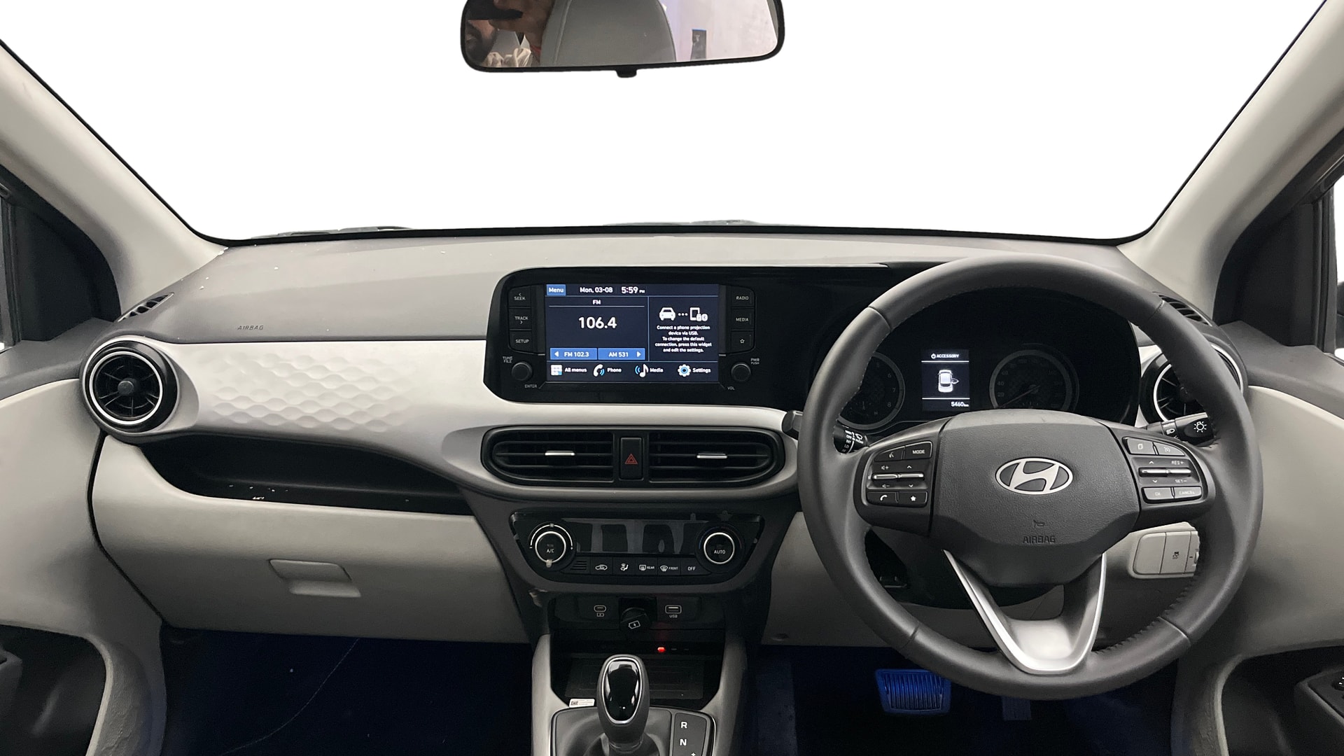 View 2025 Hyundai Grand i10 Nios Asta Petrol AMT Image 16 Used 2025 Hyundai Grand i10 Nios Asta Petrol AMT Image 16