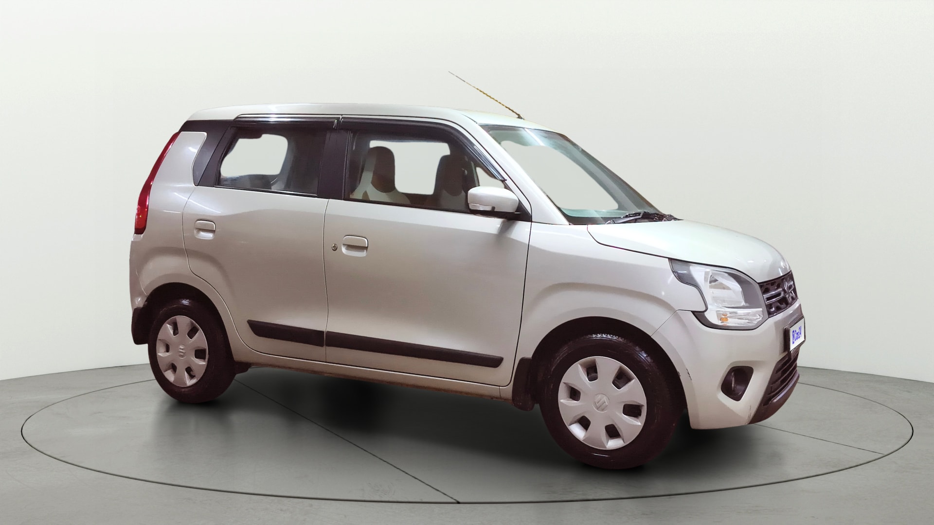 View 2022 Maruti Suzuki 1000 Base Variant Image 36 Used 2022 Maruti Suzuki 1000 Base Variant Image 36