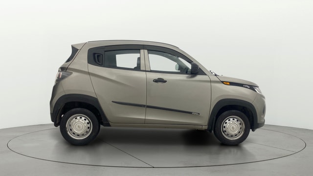 View Mahindra KUV100 Image 8 Used Mahindra KUV100 Image 8
