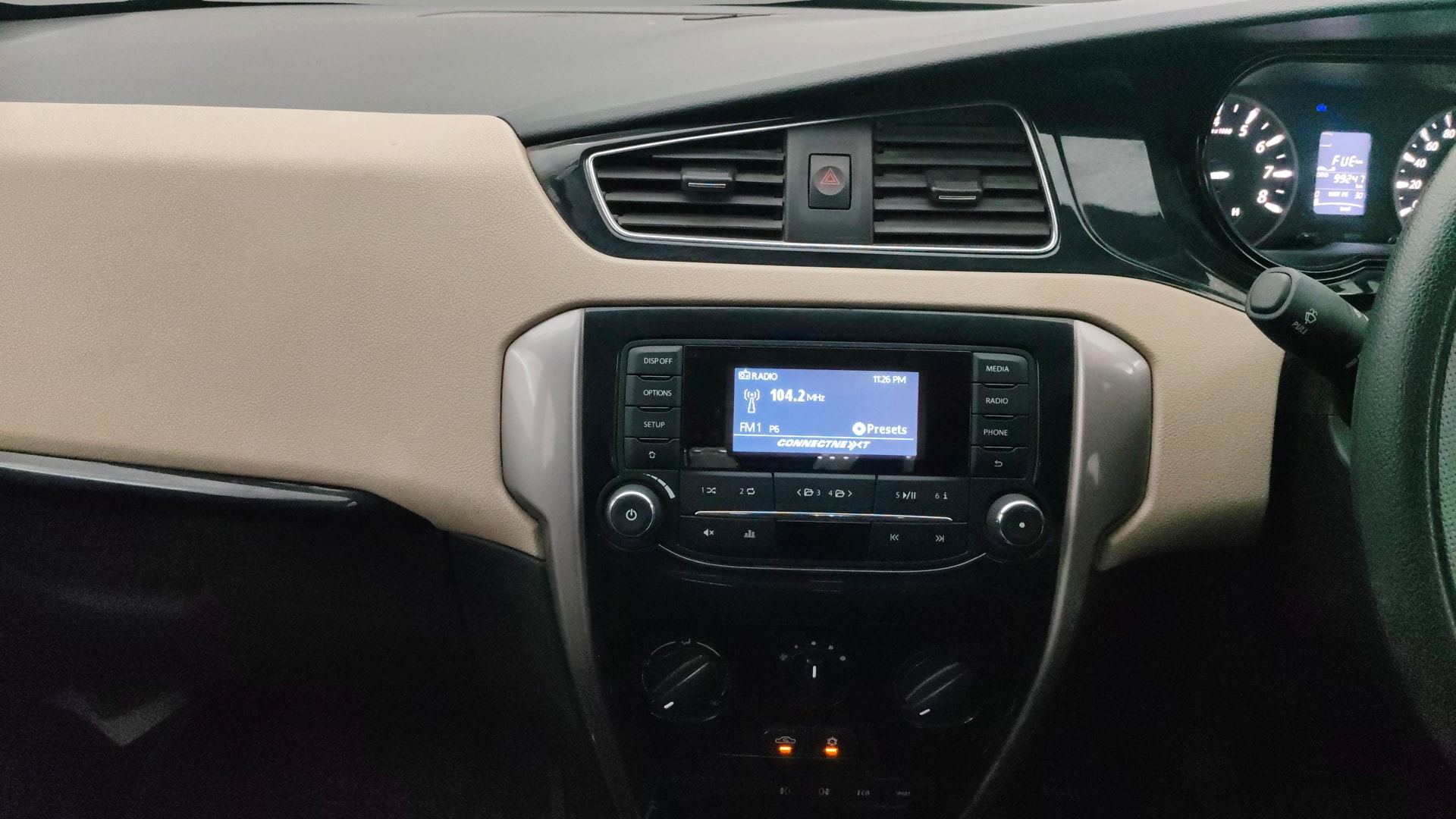 View 2015 Tata Zest XM Petrol Image 17 Used 2015 Tata Zest XM Petrol Image 17