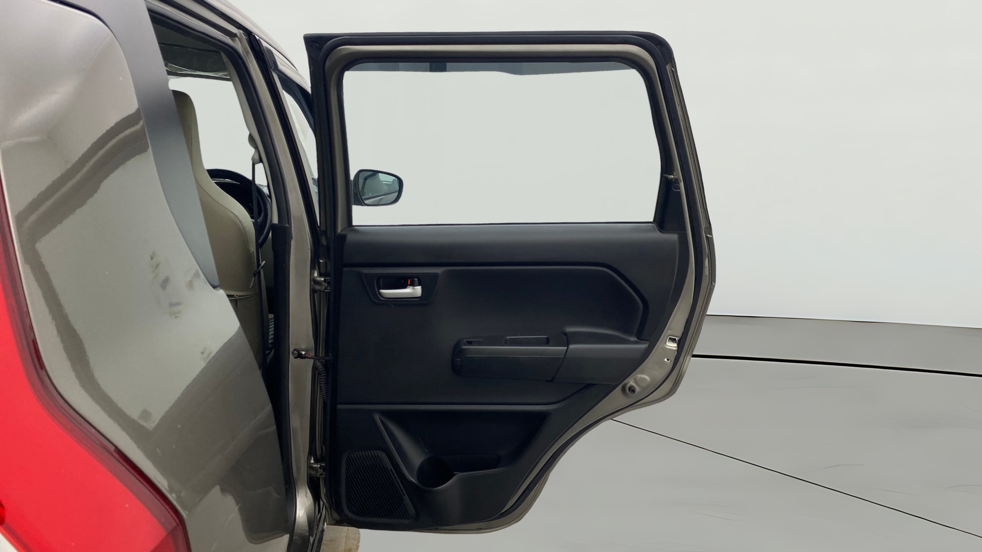 View 2023 Maruti Suzuki 1000 Base Variant Image 7 Used 2023 Maruti Suzuki 1000 Base Variant Image 7