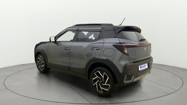 View Mahindra XUV 3XO Image 2 Used Mahindra XUV 3XO Image 2